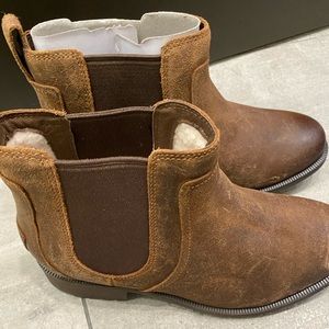 Ugg Bonham III Waterproof Boots size 8